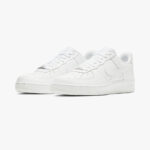 Nike Sportswear Air Force 1 '07 Triple White – Bild 2