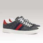 Gray Red – Bild 2