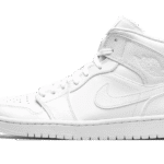 Triple White (2020)